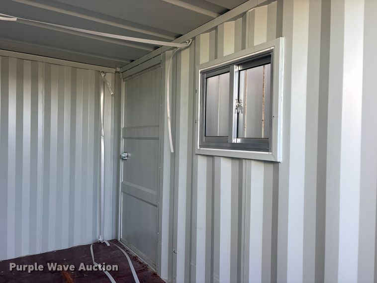 image for item ES8422 Shipping container