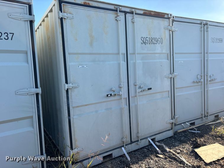 image for item ES8428 Shipping container