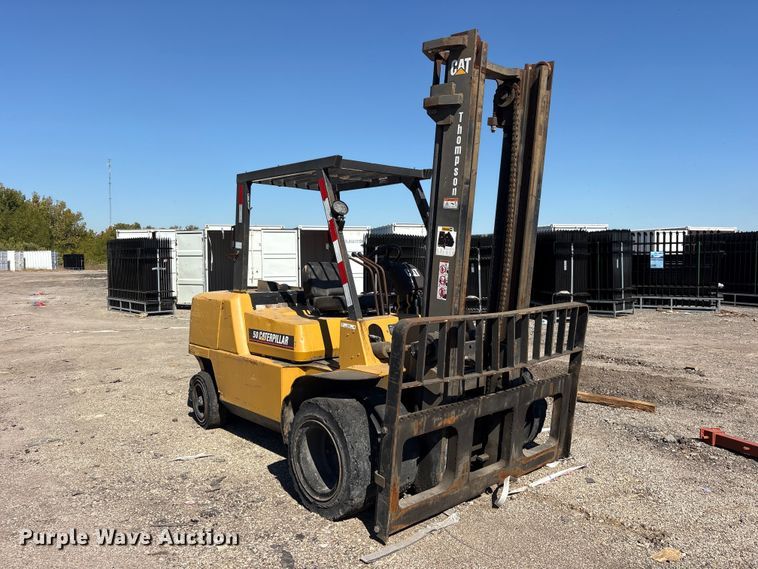 image for item ES8456 2008 Caterpillar DP80K forklift