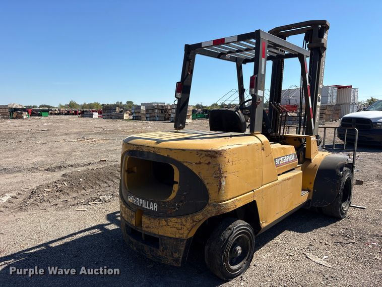 image for item ES8456 2008 Caterpillar DP80K forklift