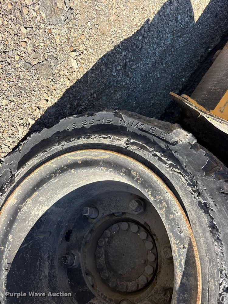 image for item ES8456 2008 Caterpillar DP80K forklift