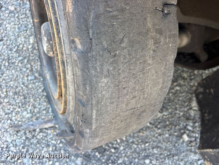 image for item ES8456 2008 Caterpillar DP80K forklift