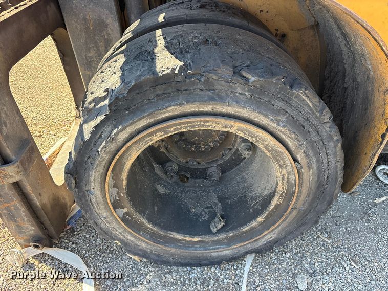 image for item ES8456 2008 Caterpillar DP80K forklift