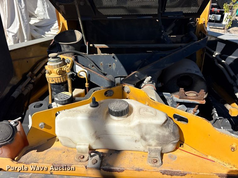 image for item ES8457 2012 John Deere 323D tracked skid steer loader