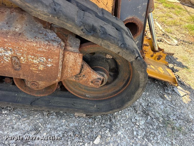 image for item ES8457 2012 John Deere 323D tracked skid steer loader