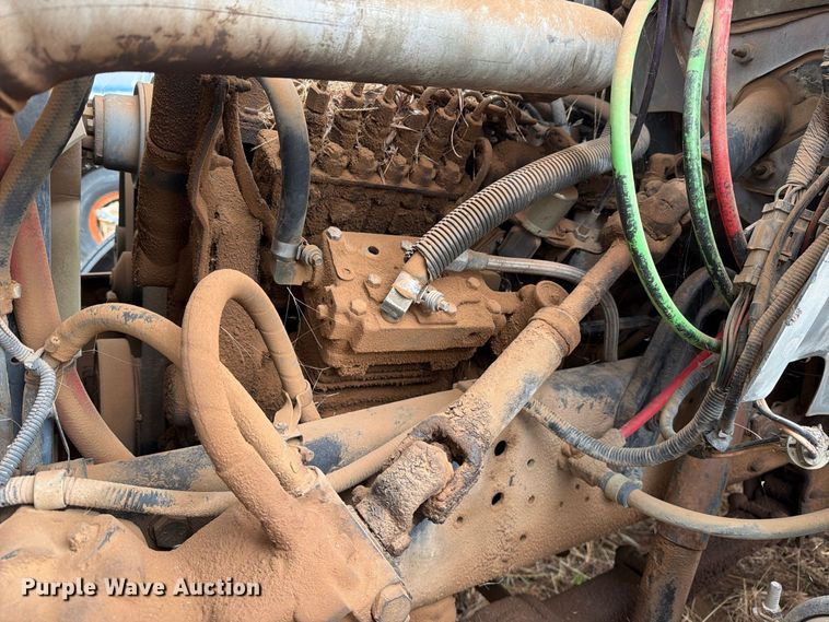 image for item EU5911 1997 Ford F800 bucket truck