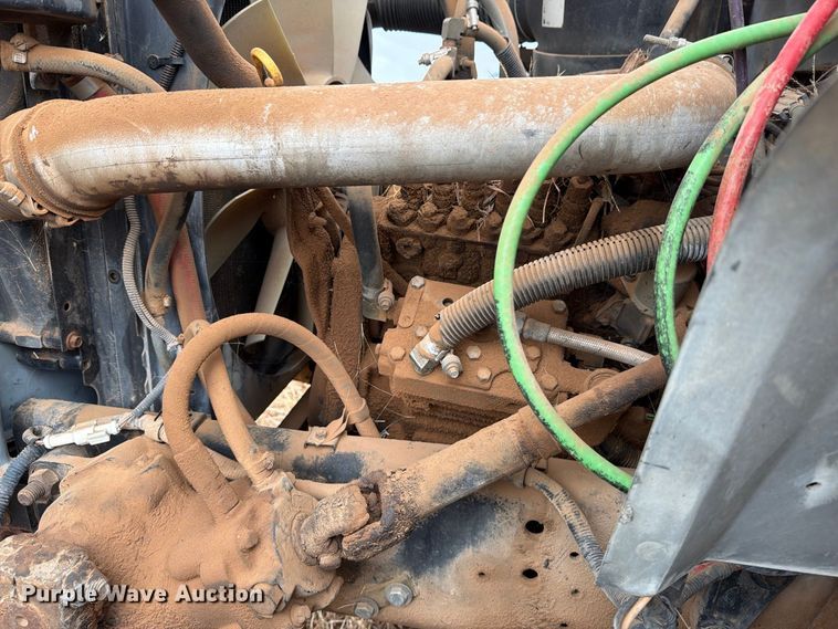 image for item EU5911 1997 Ford F800 bucket truck