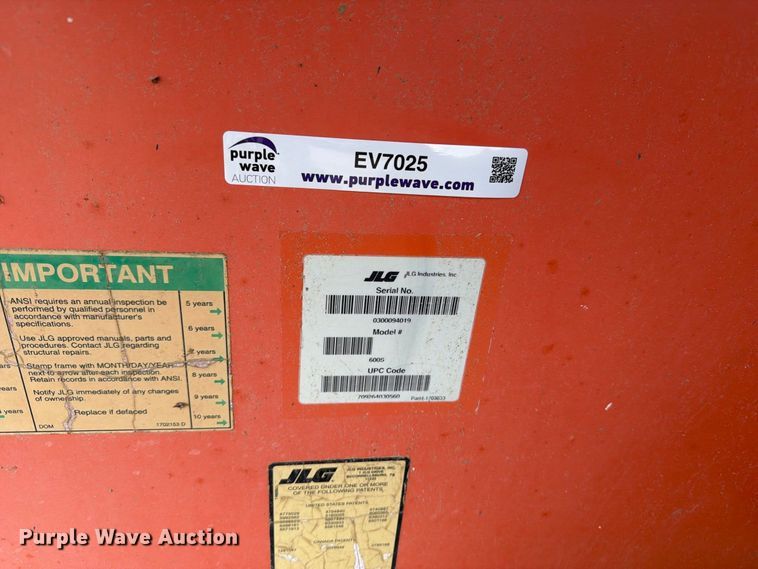 image for item EV7025 2006 JLG 600S boom lift