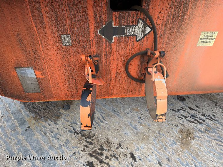 image for item EV7026 2000 JLG 660SJ boom lift
