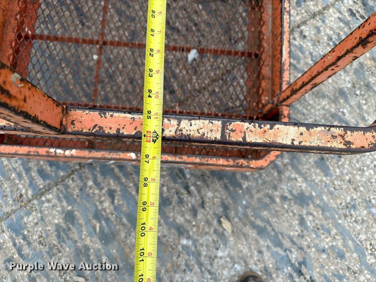 image for item EV7026 2000 JLG 660SJ boom lift