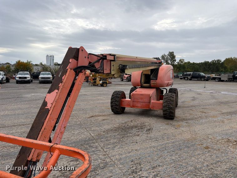 image for item EV7027 2005 JLG 660SJ boom lift