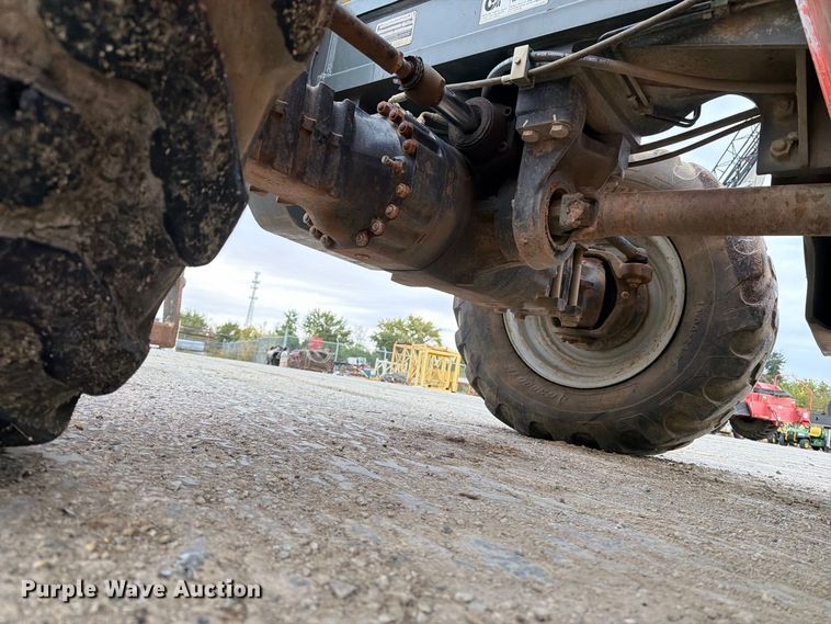 image for item EV7028 2006 JLG G9-43A telehandler