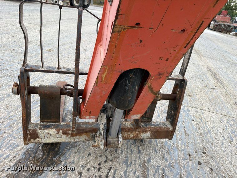 image for item EV7028 2006 JLG G9-43A telehandler