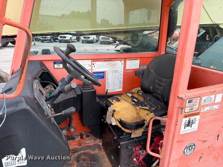 image for item EV7028 2006 JLG G9-43A telehandler