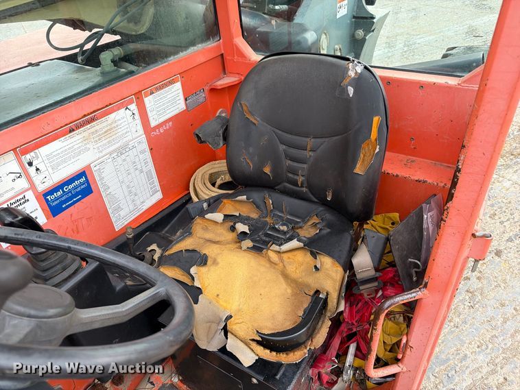 image for item EV7028 2006 JLG G9-43A telehandler