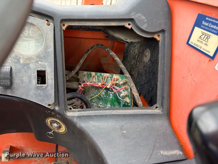 image for item EV7028 2006 JLG G9-43A telehandler