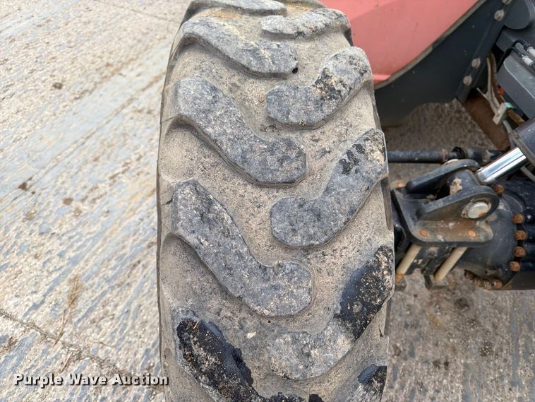 image for item EV7028 2006 JLG G9-43A telehandler