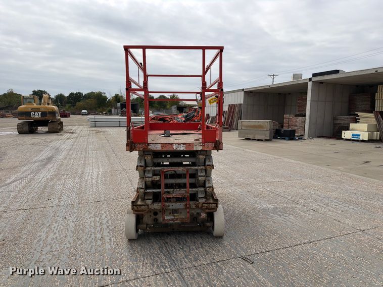 image for item EV7033 Skyjack SJ III 4832 scissor lift