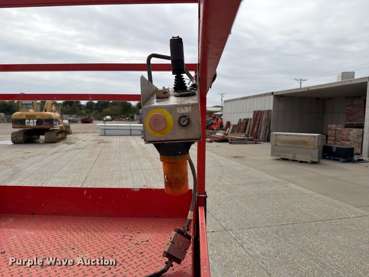 image for item EV7033 Skyjack SJ III 4832 scissor lift