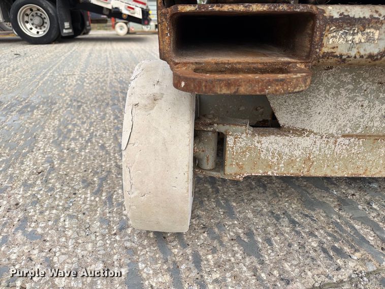 image for item EV7033 Skyjack SJ III 4832 scissor lift