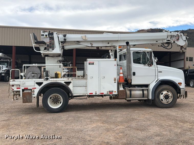 image for item EW0999 2003 Freightliner FL112 digger derrick truck