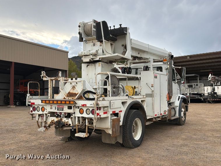 image for item EW0999 2003 Freightliner FL112 digger derrick truck