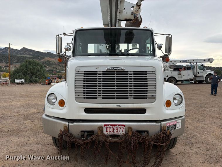 image for item EW0999 2003 Freightliner FL112 digger derrick truck