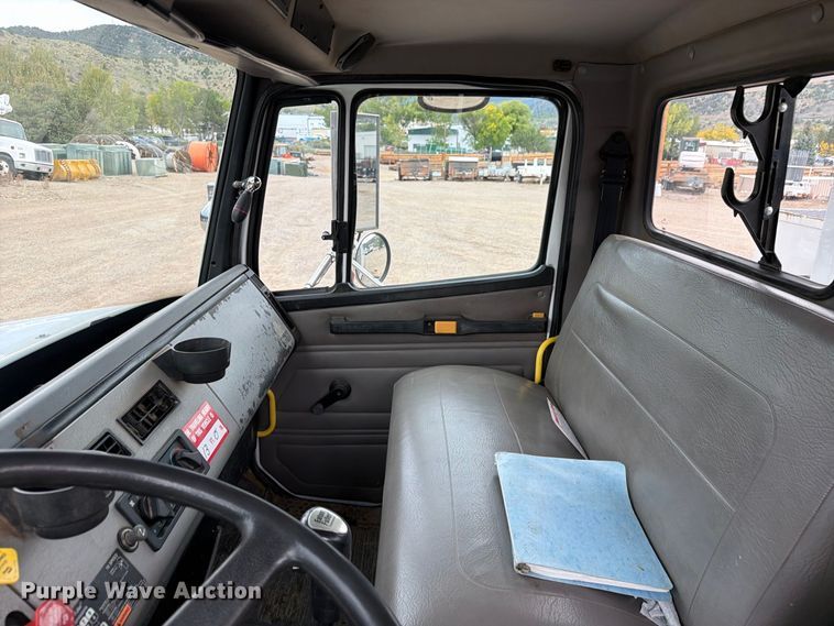 image for item EW0999 2003 Freightliner FL112 digger derrick truck