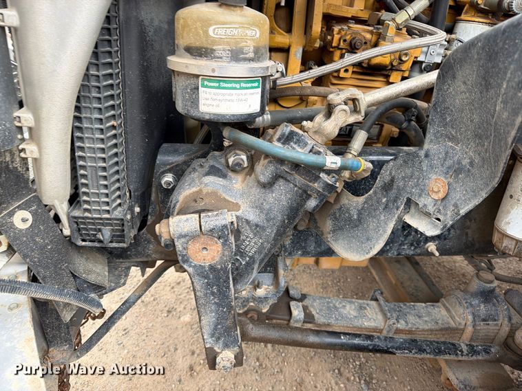 image for item EW0999 2003 Freightliner FL112 digger derrick truck