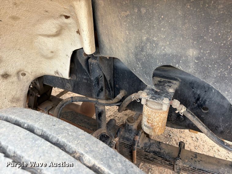 image for item EW0999 2003 Freightliner FL112 digger derrick truck