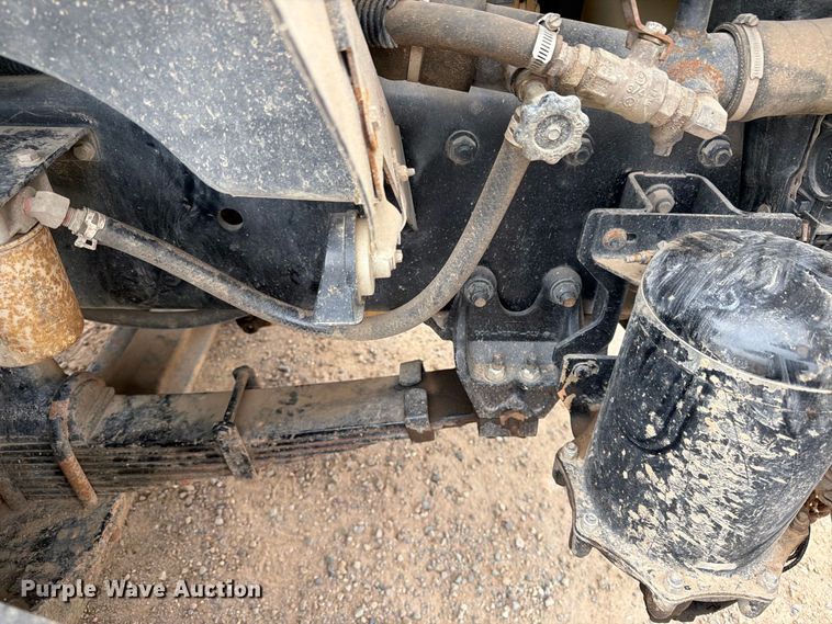 image for item EW0999 2003 Freightliner FL112 digger derrick truck