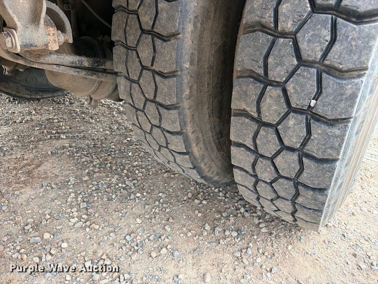 image for item EW0999 2003 Freightliner FL112 digger derrick truck