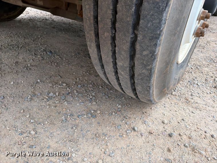 image for item EW0999 2003 Freightliner FL112 digger derrick truck