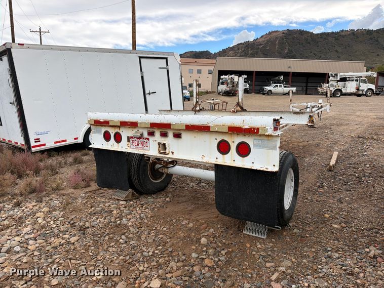 image for item EW1000 1992 Clifton Metal Products pole trailer