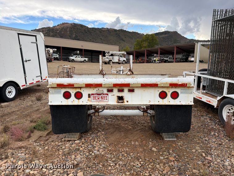 image for item EW1000 1992 Clifton Metal Products pole trailer