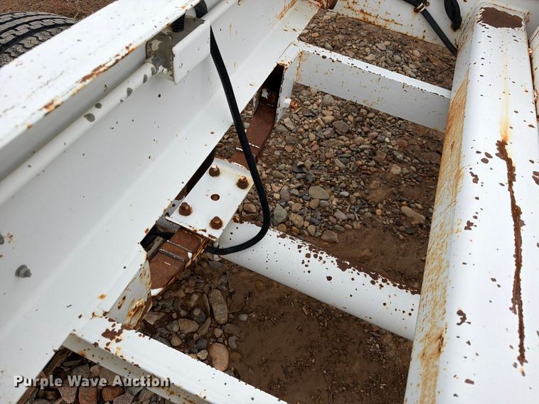 image for item EW1000 1992 Clifton Metal Products pole trailer