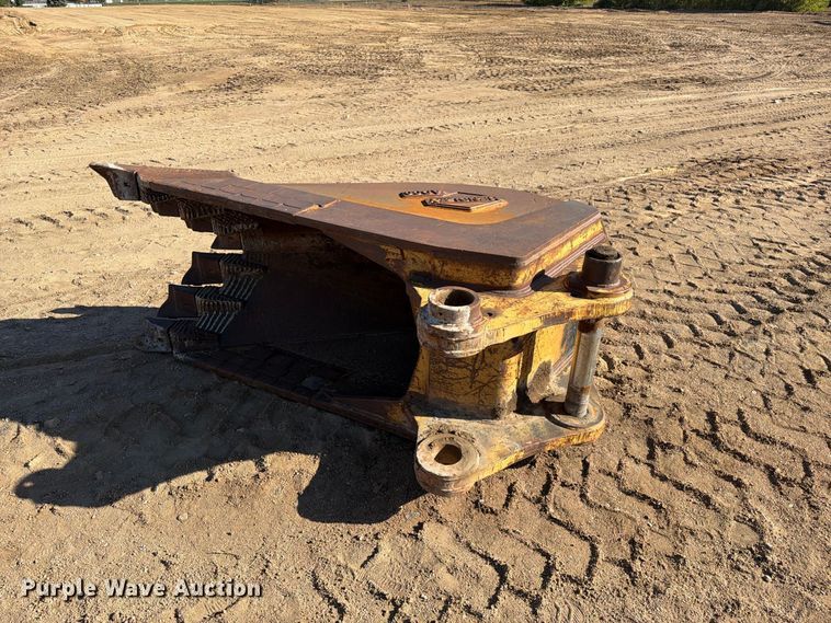 image for item EW1155 (2) excavator buckets