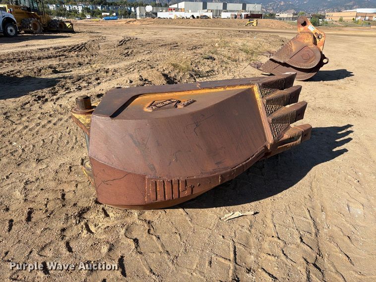 image for item EW1155 (2) excavator buckets