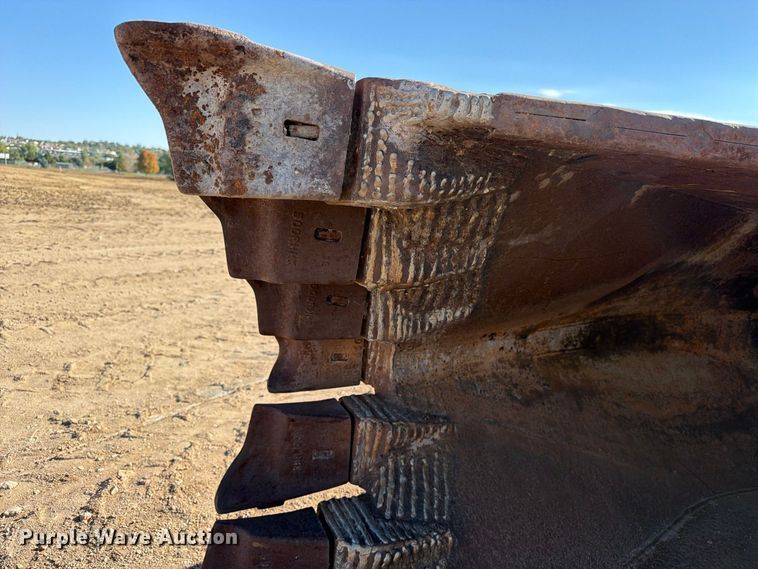 image for item EW1155 (2) excavator buckets