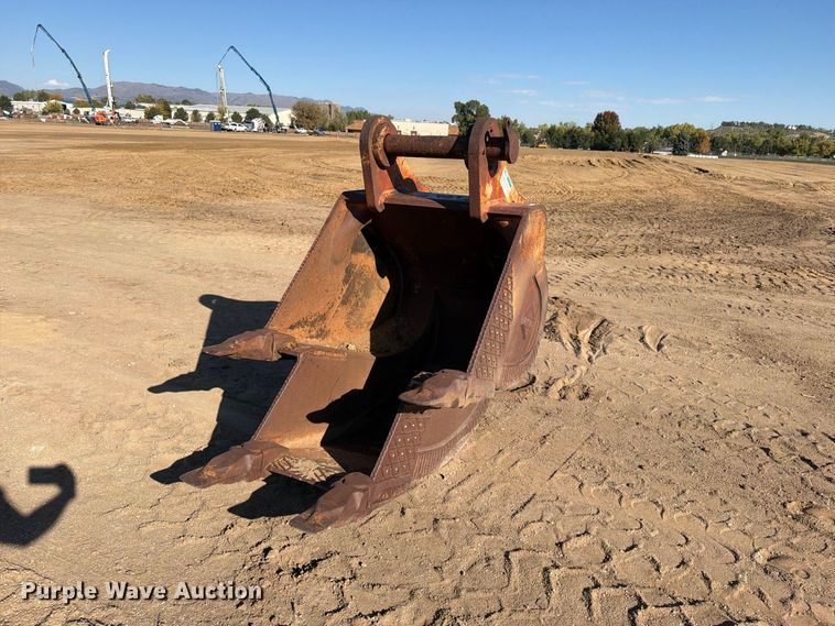 image for item EW1155 (2) excavator buckets
