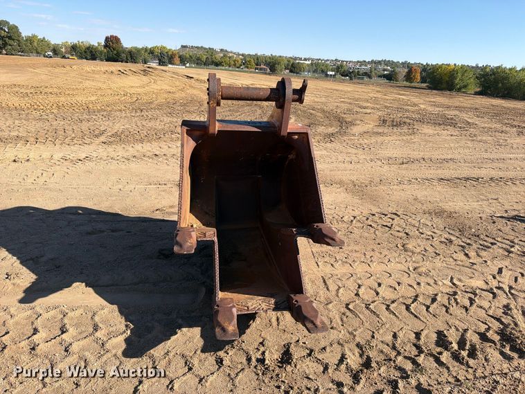 image for item EW1155 (2) excavator buckets