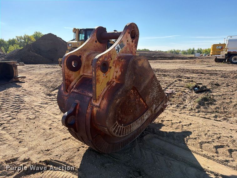 image for item EW1155 (2) excavator buckets