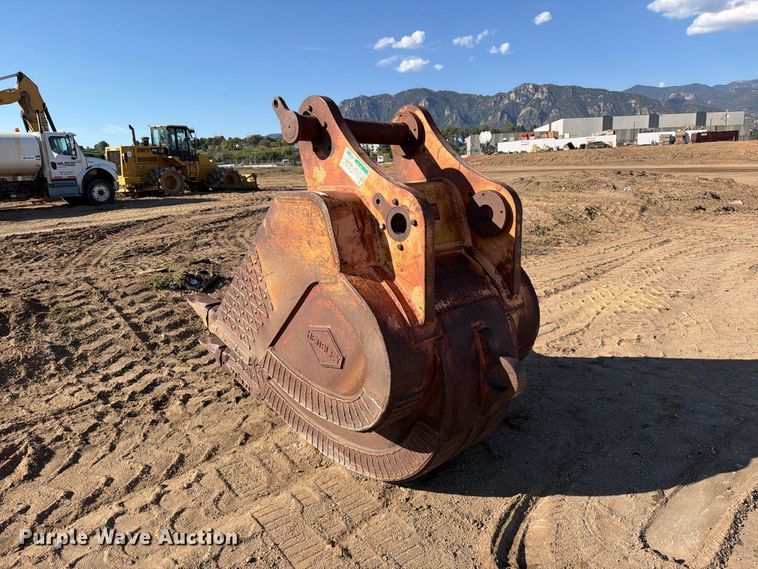 image for item EW1155 (2) excavator buckets