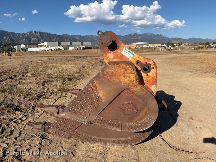 image for item EW1155 (2) excavator buckets