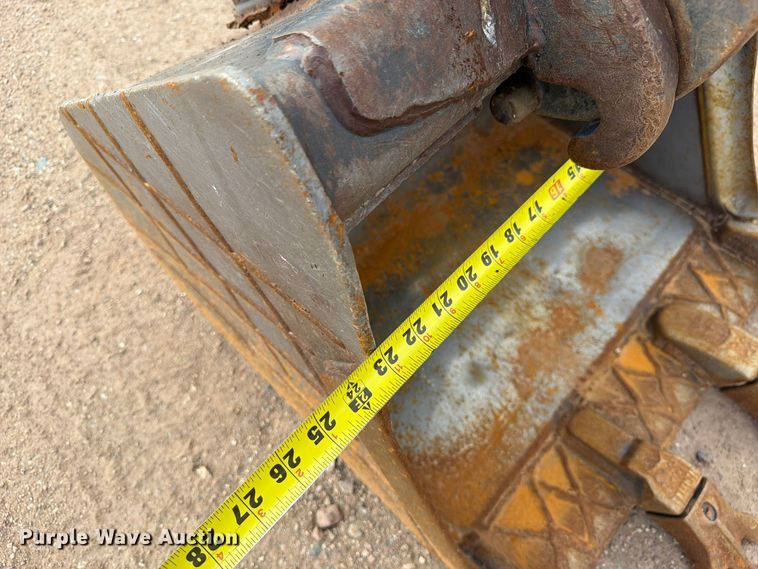 image for item EW1182 2012 Bobcat E32 mini excavator
