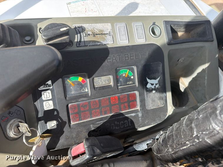 image for item EW1182 2012 Bobcat E32 mini excavator