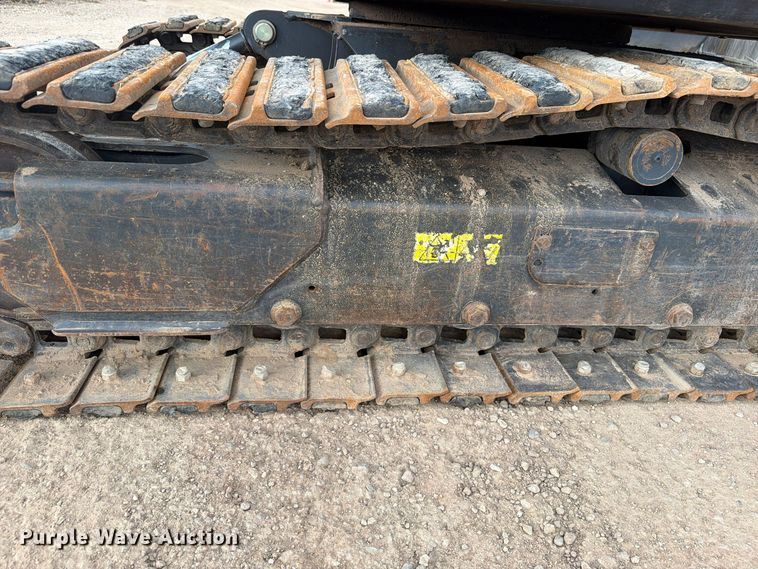 image for item EW1182 2012 Bobcat E32 mini excavator