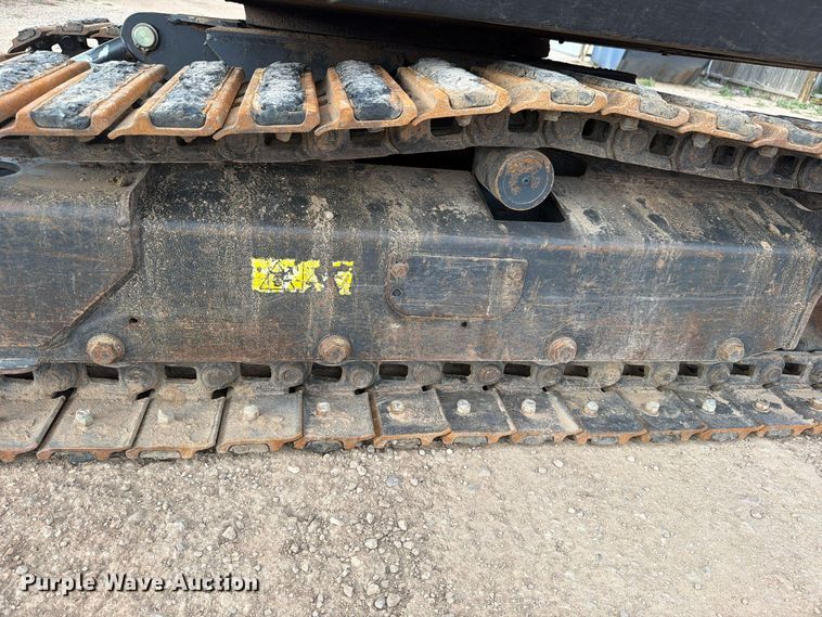 image for item EW1182 2012 Bobcat E32 mini excavator
