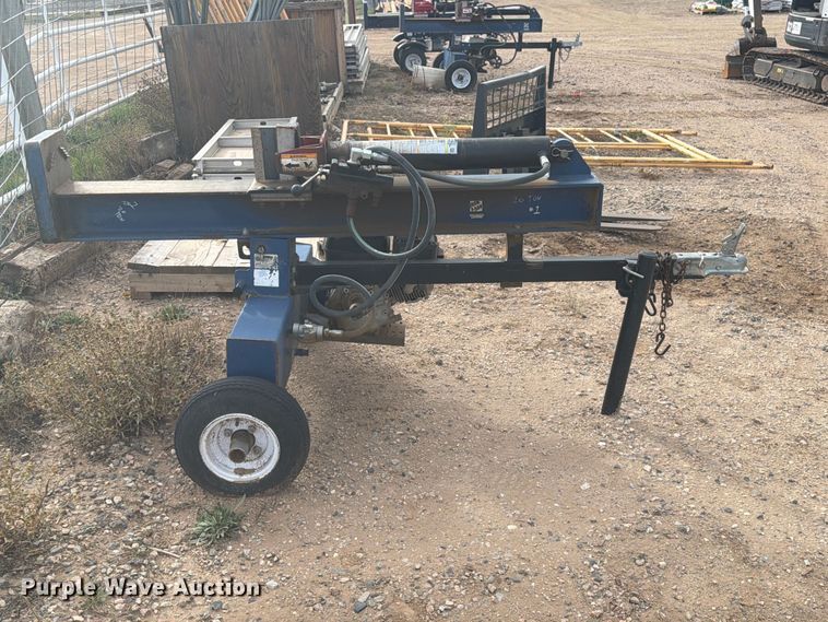 image for item EW1183 Iron & Oak wood splitter