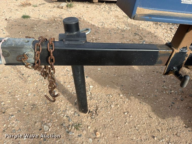 image for item EW1183 Iron & Oak wood splitter